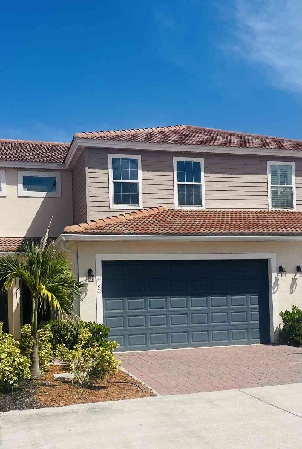 Townhouse For Sale - 1800 Noel Place #105<br/> Brevard County, Melbourne, FL 32935