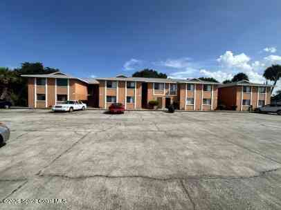 Apartment For Rent - 901 Hickory Street #207<br/> Melbourne, FL 32901