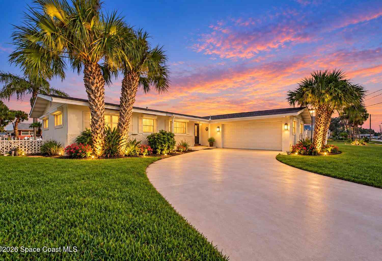 Homes For Sale - 1570 Bream Street<br/> Merritt Island, FL 32952