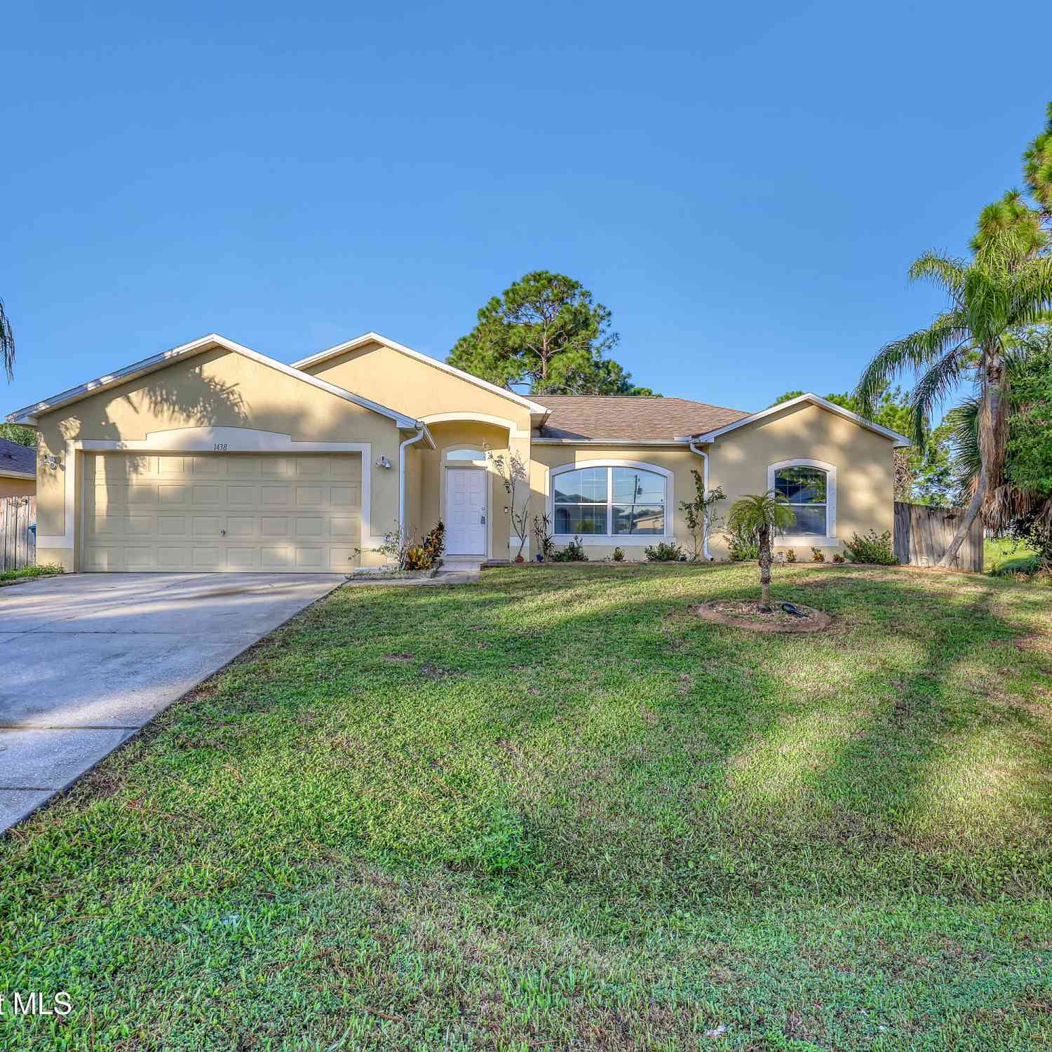 Homes For Sale - 1438 Gray Street<br/> Brevard County, Palm Bay, FL 32909