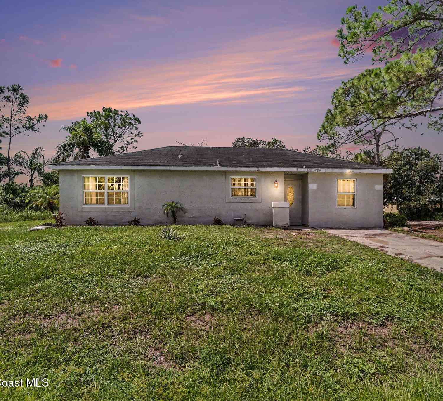 Homes For Sale - 280 Tipton Road<br/> Palm Bay, FL 32908
