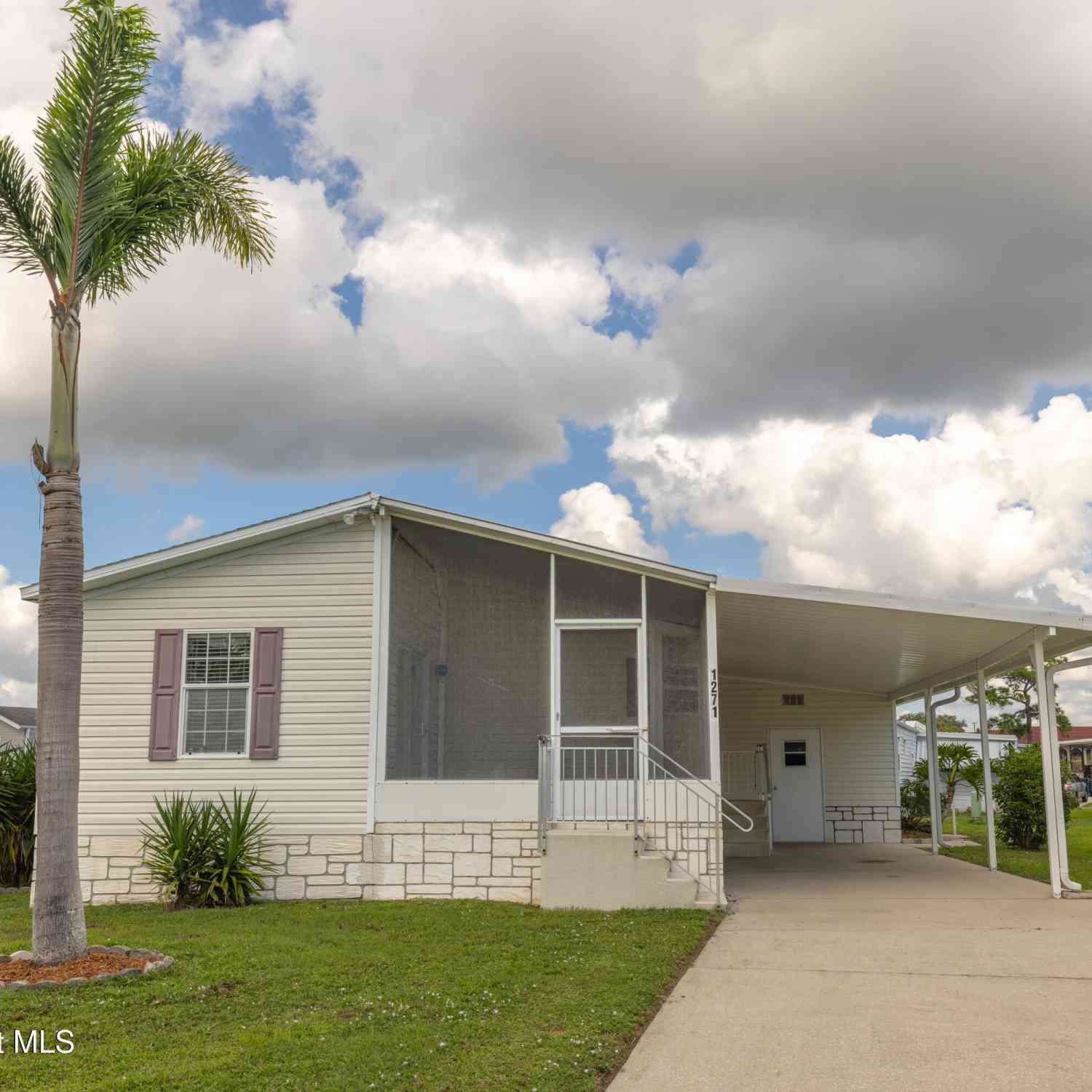 Mobile Home For Sale - 1271 Shell Court<br/> Palm Bay, FL 32907