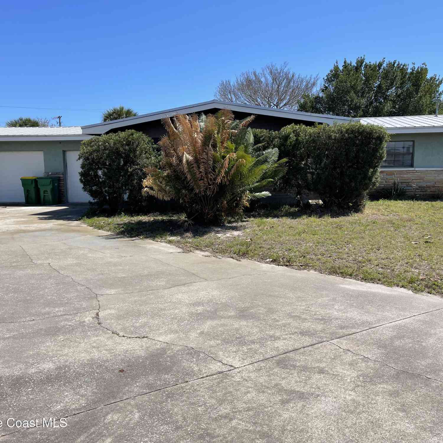 Homes For Rent - 1601 Virginia Drive<br/> Melbourne, FL 32935