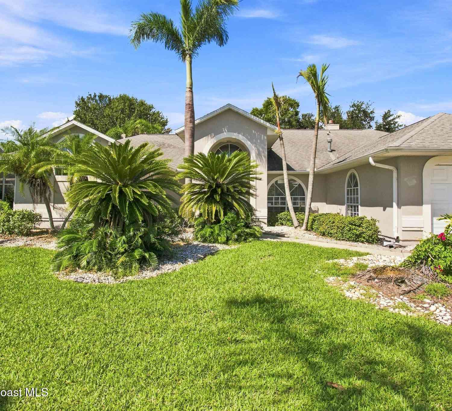 Homes For Sale - 452 Kimberly Drive<br/> Brevard County, Melbourne, FL 32940