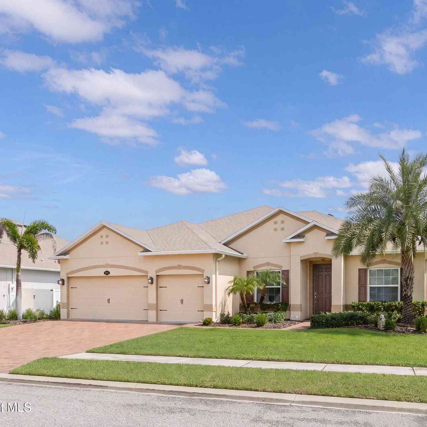Homes For Sale - 4693 Shannock Avenue<br/> Merritt Island, FL 32953