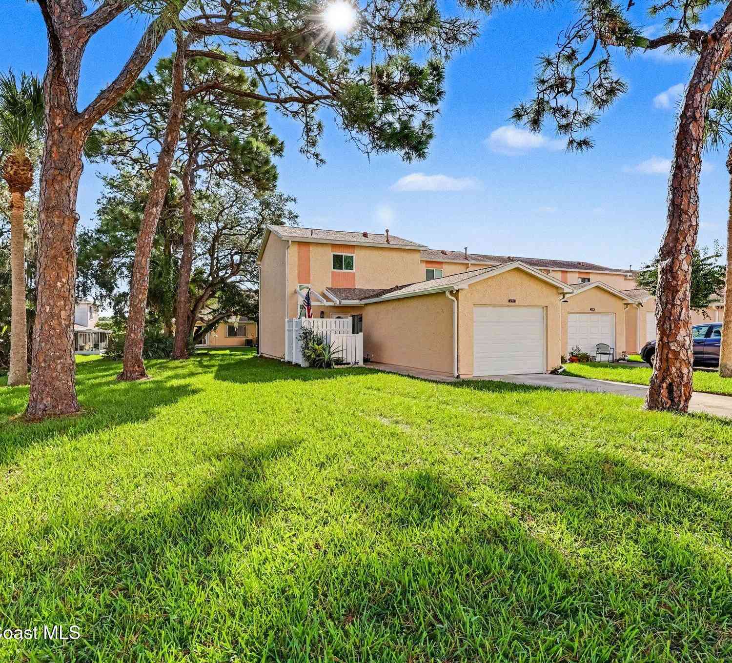 Condo For Sale - 277 Current Drive #1-13<br/> Brevard County, Rockledge, FL 32955