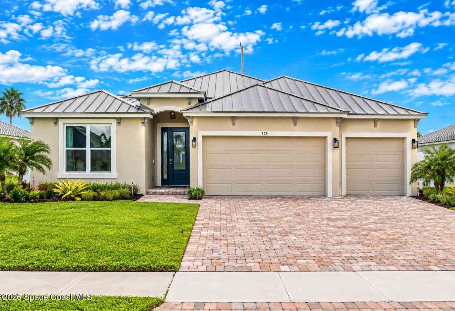 Homes For Sale - 225 First Light Cir<br/> Brevard County, Cocoa, FL 32922