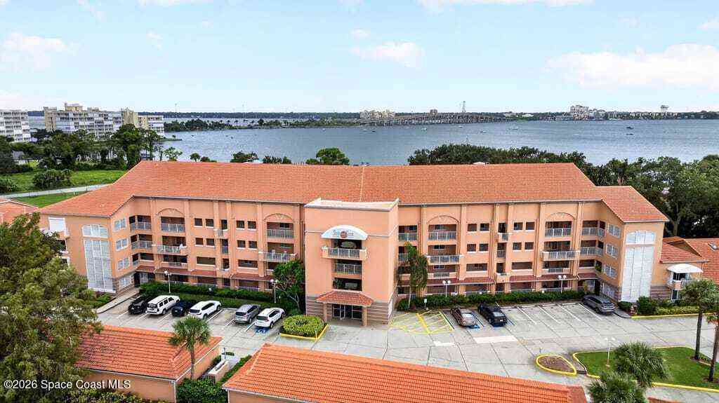 Condo For Sale - 343 N Tropical Trail #204<br/> Merritt Island, FL 32953