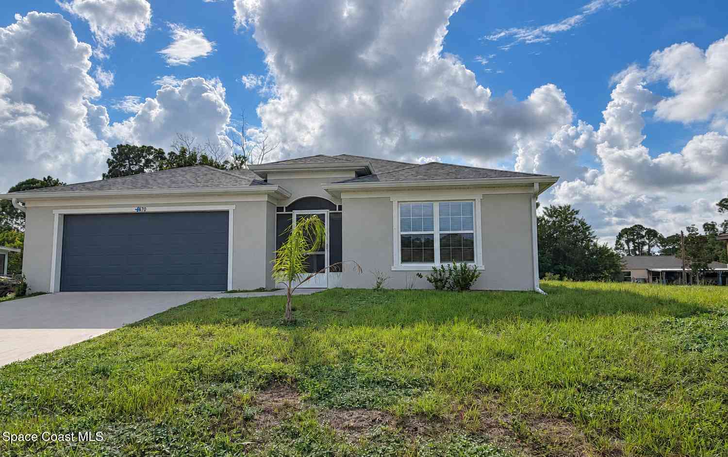 Homes For Sale - 1370 Van Dyke Avenue<br/> Brevard County, Palm Bay, FL 32909