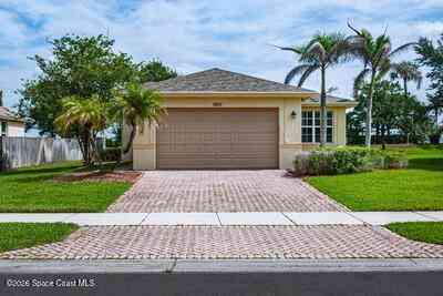 Homes For Sale - 9851 E Verona Circle<br/> Indian River County, Vero Beach, FL 32966