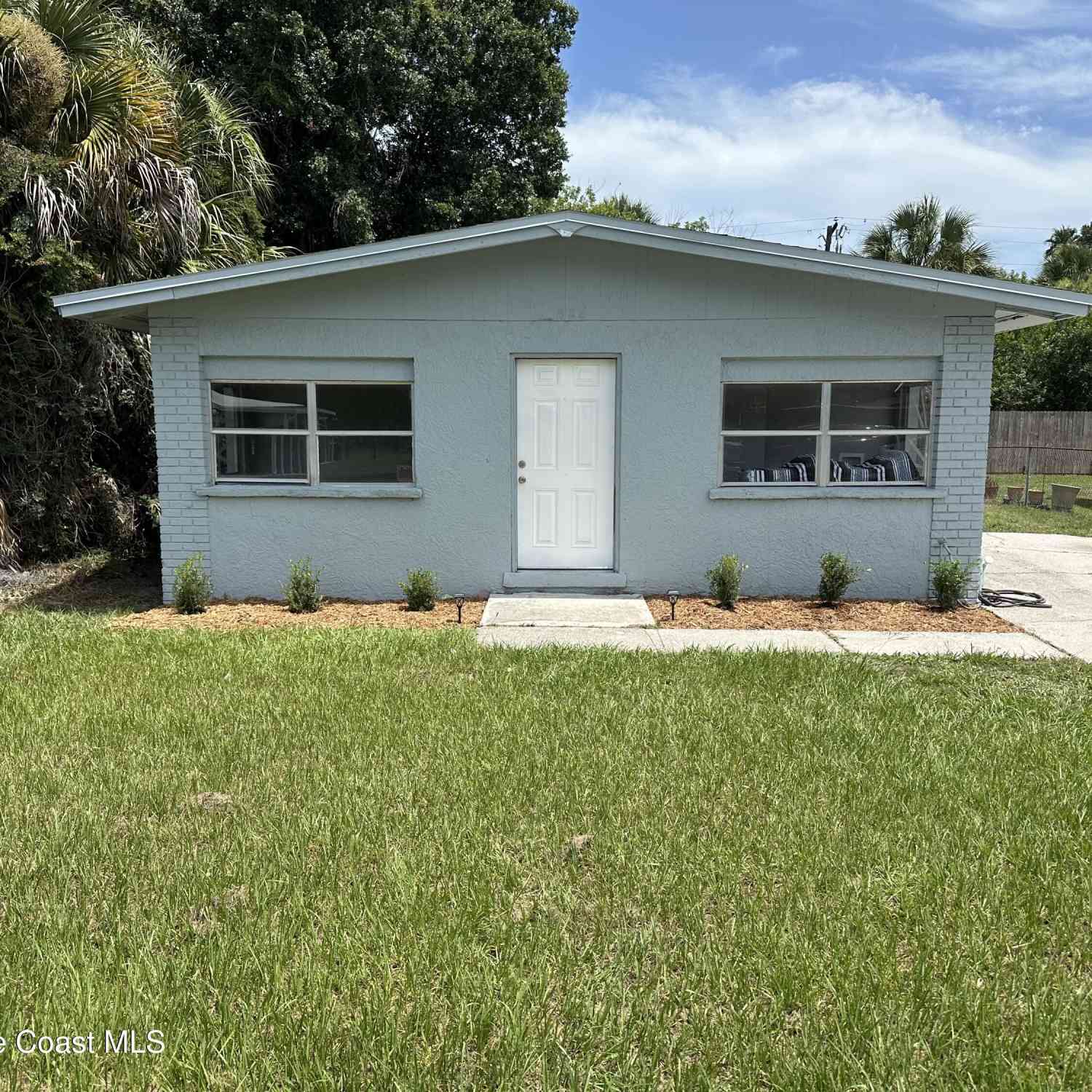 Homes For Sale - 826 Ferndale Avenue<br/> Brevard County, Rockledge, FL 32955