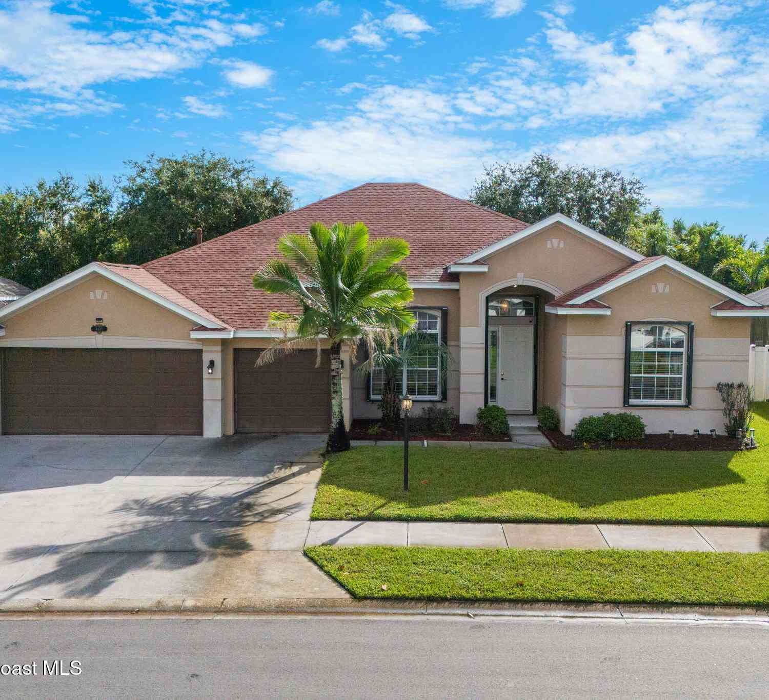 Homes For Sale - 4459 Chastain Drive<br/> Melbourne, FL 32940