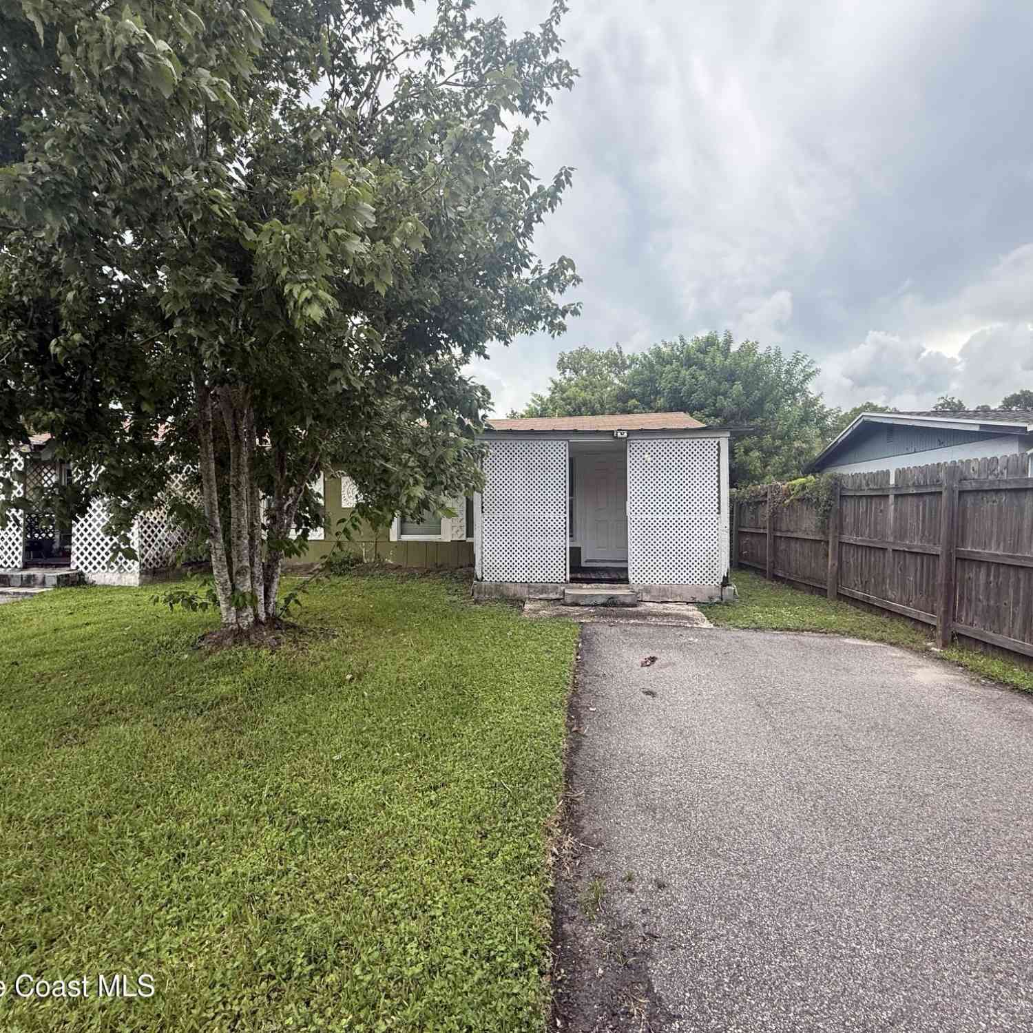 Multifamily For Rent - 329 Pine Avenue #F<br/> Cocoa, FL 32922