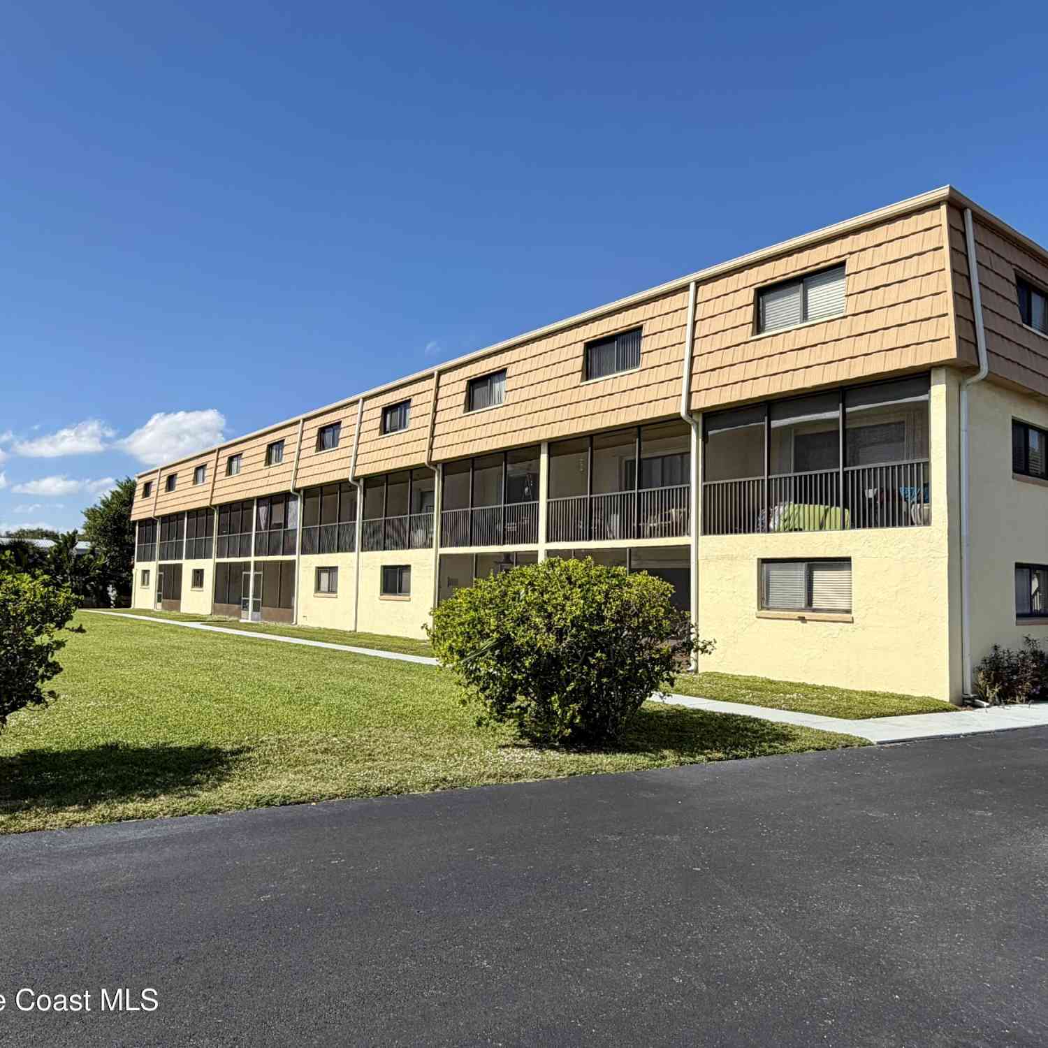 Condo For Sale - 7101 Ridgewood Avenue #104<br/> Cape Canaveral, FL 32920