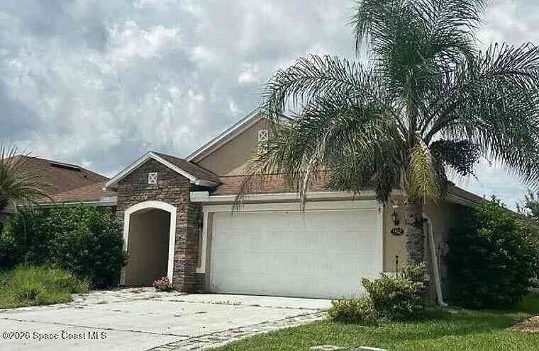 Homes For Sale - 15042 Durbin Cove Way<br/> Duval County, Jacksonville, FL 32258