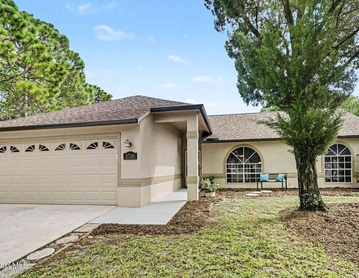 Homes For Sale - 1710 Anchorage Street<br/> Palm Bay, FL 32907