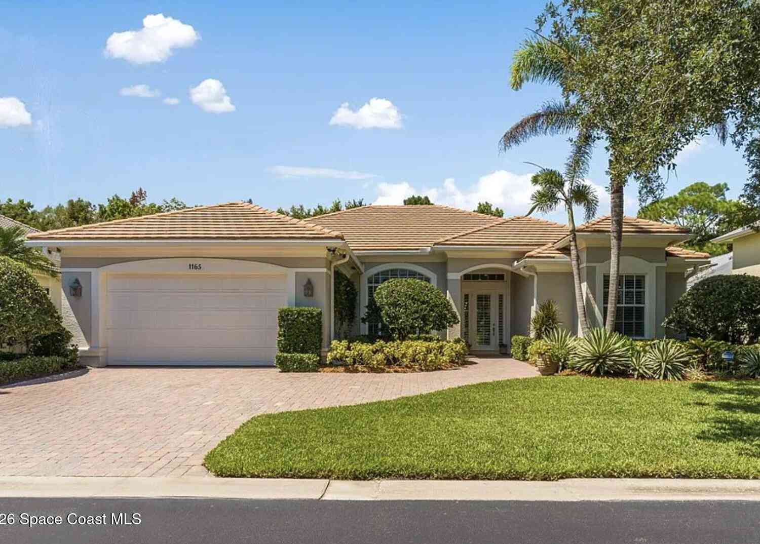 Homes For Sale - 1165 Ansley Avenue<br/> Vero Beach, FL 32968