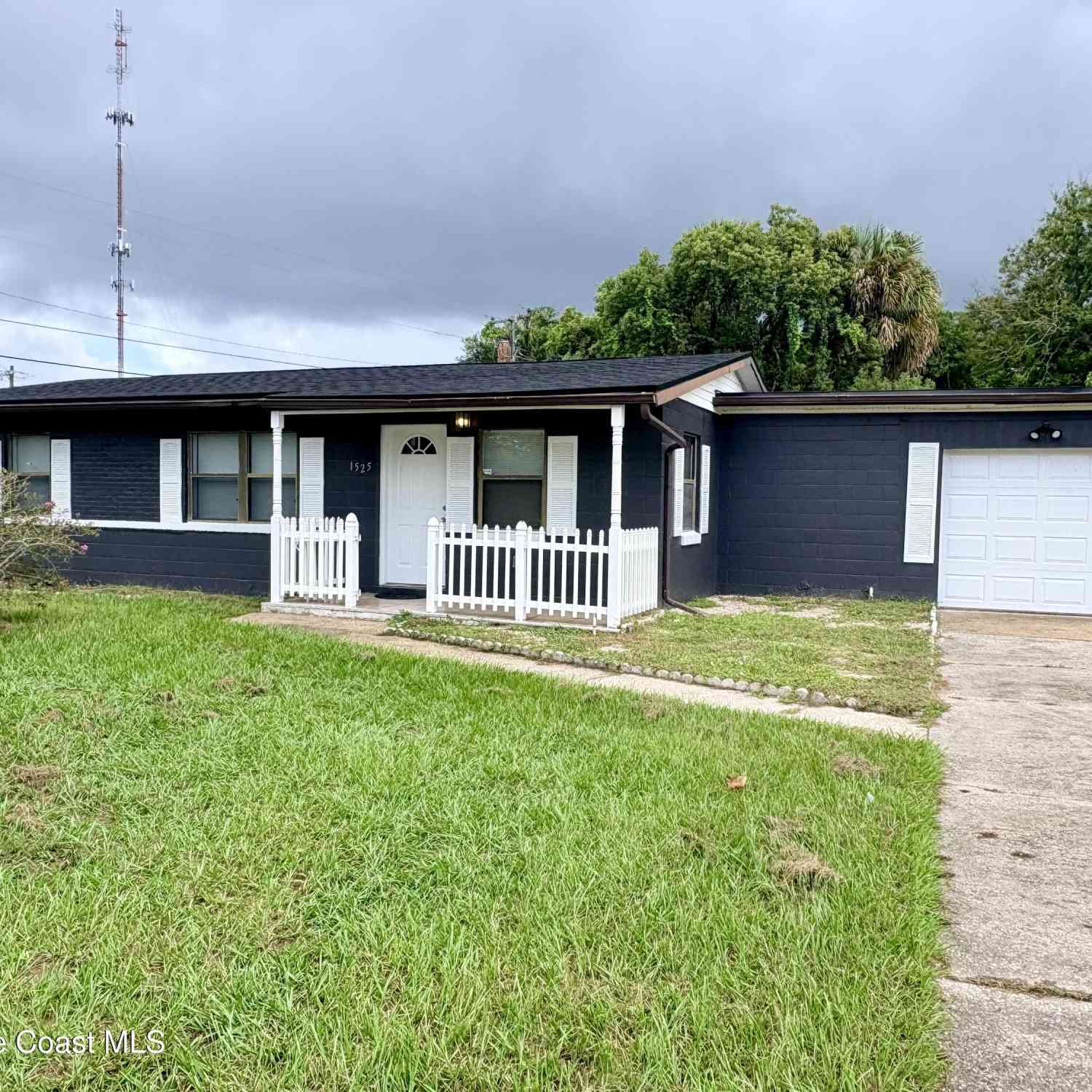 Homes For Rent - 1525 Thornton Avenue<br/> Titusville, FL 32780