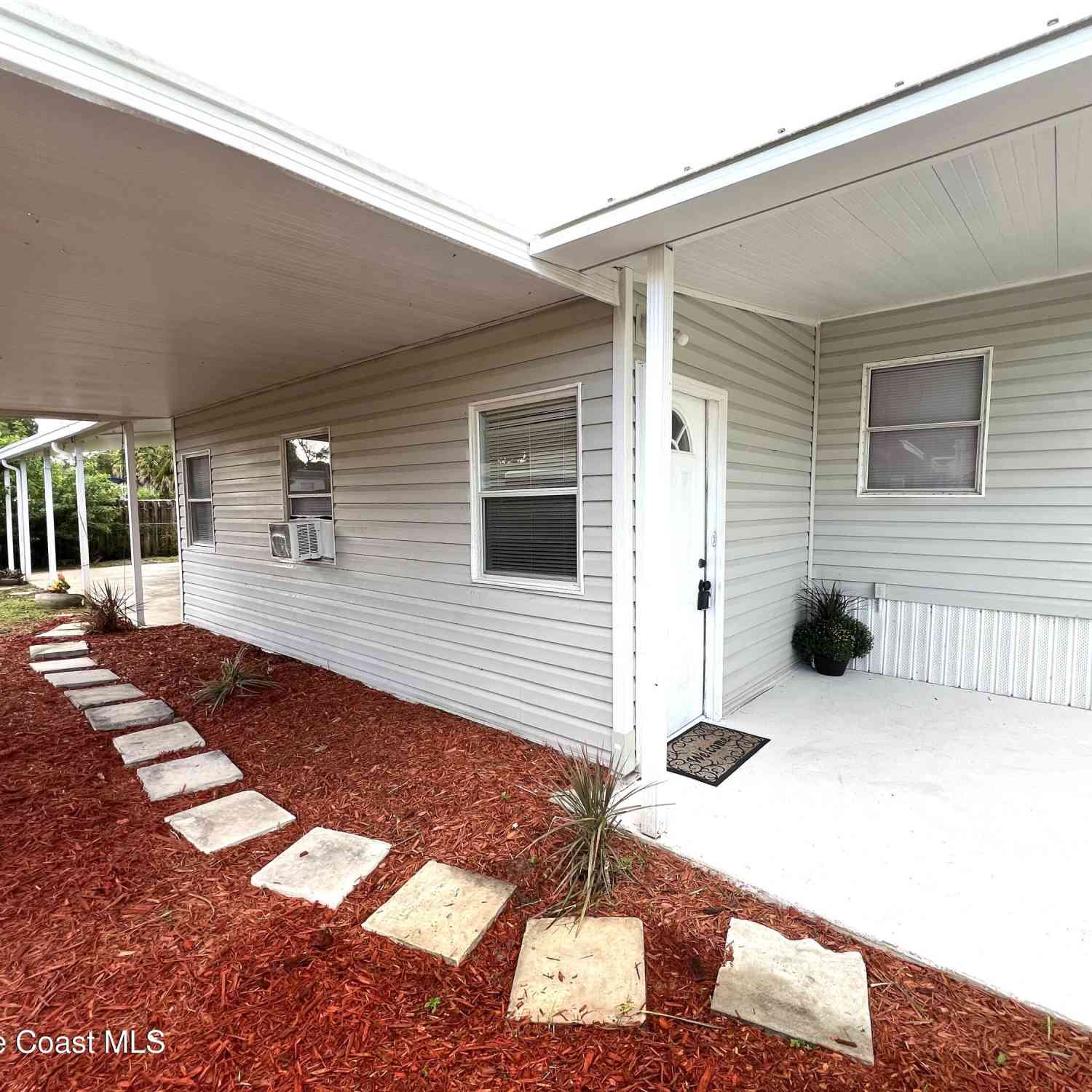 Mobile Home For Sale - 2751 Park Lane<br/> Brevard County, Palm Bay, FL 32905