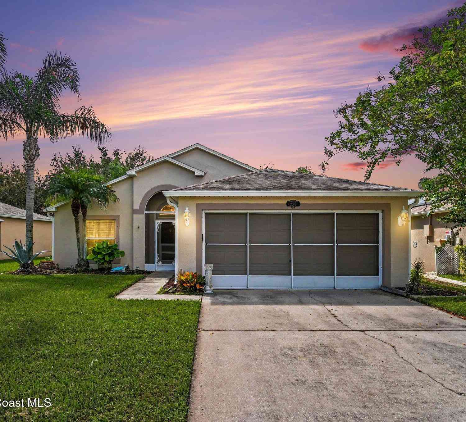 Homes For Sale - 2015 Bayhill Drive<br/> Brevard County, Melbourne, FL 32940