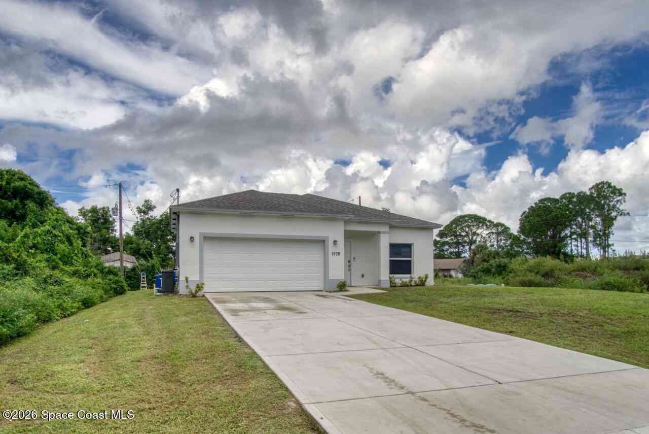 Homes For Sale - 1938 Trapp Avenue<br/> Palm Bay, FL 32909