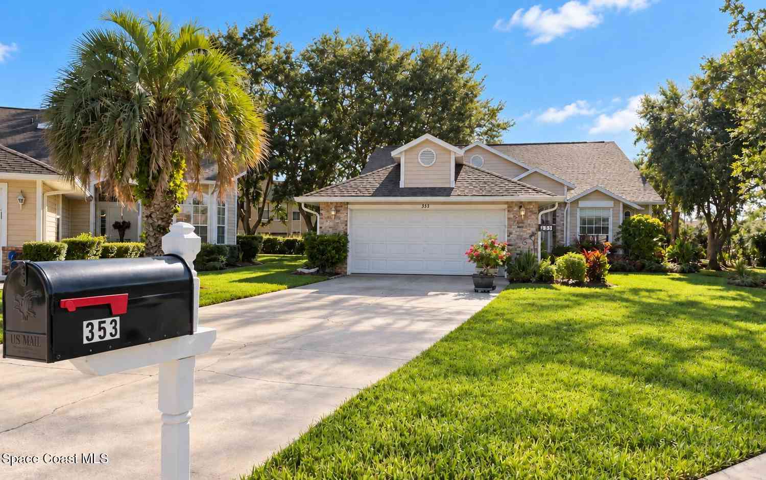Homes For Rent - 353 Kilmarnock Place<br/> Melbourne, FL 32940