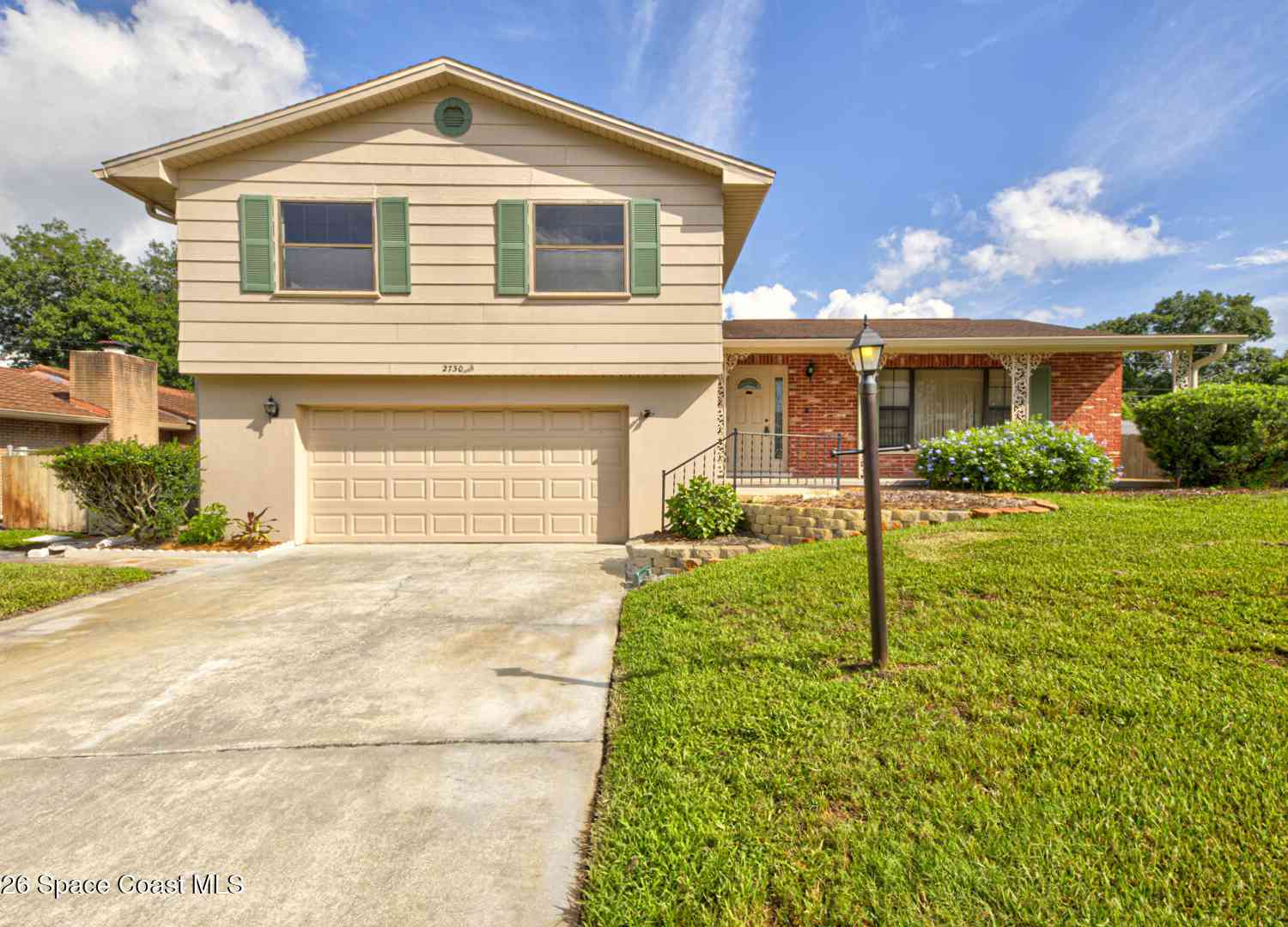 Homes For Sale - 2730 Hickory Hill Court<br/> Titusville, FL 32780