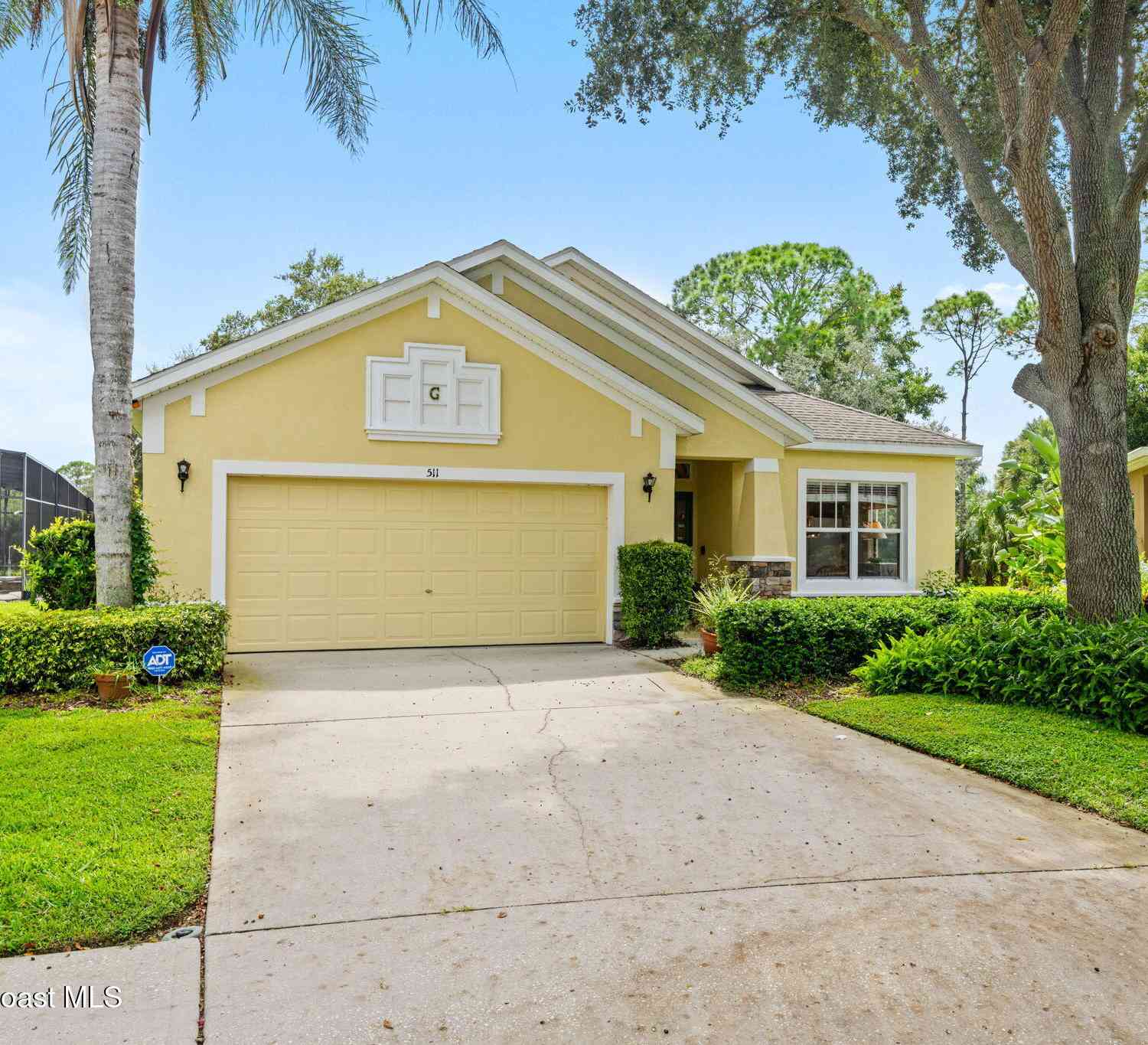 Homes For Sale - 511 Waterside Circle<br/> Titusville, FL 32780