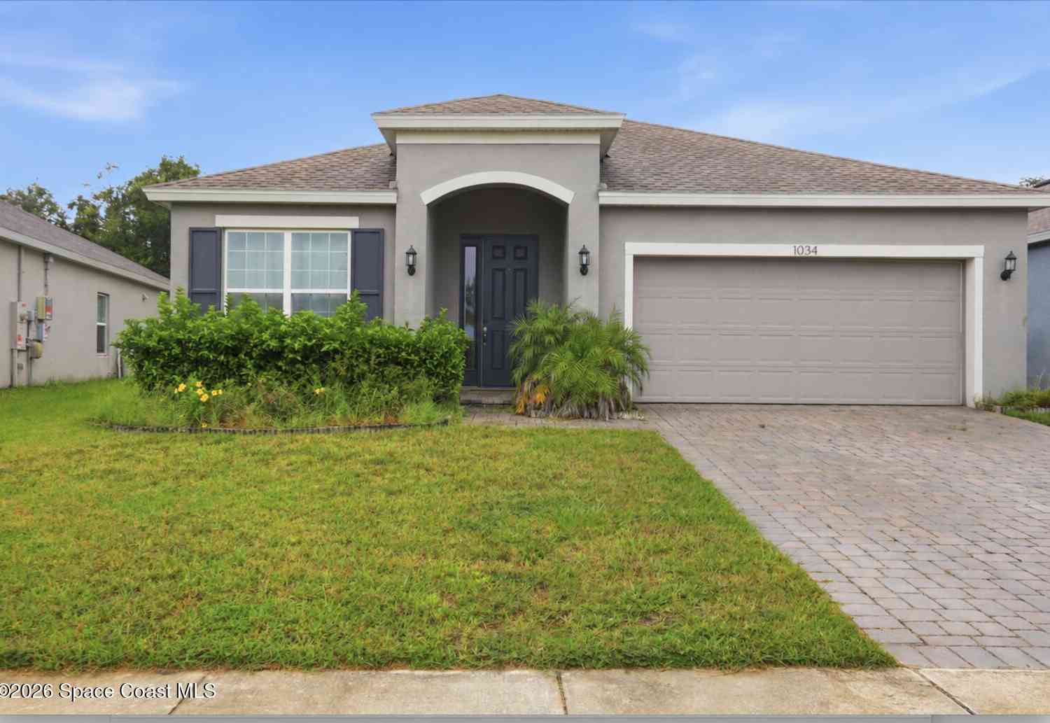 Homes For Sale - 1034 Chelan Falls Drive<br/> Volusia County, DeLand, FL 32724