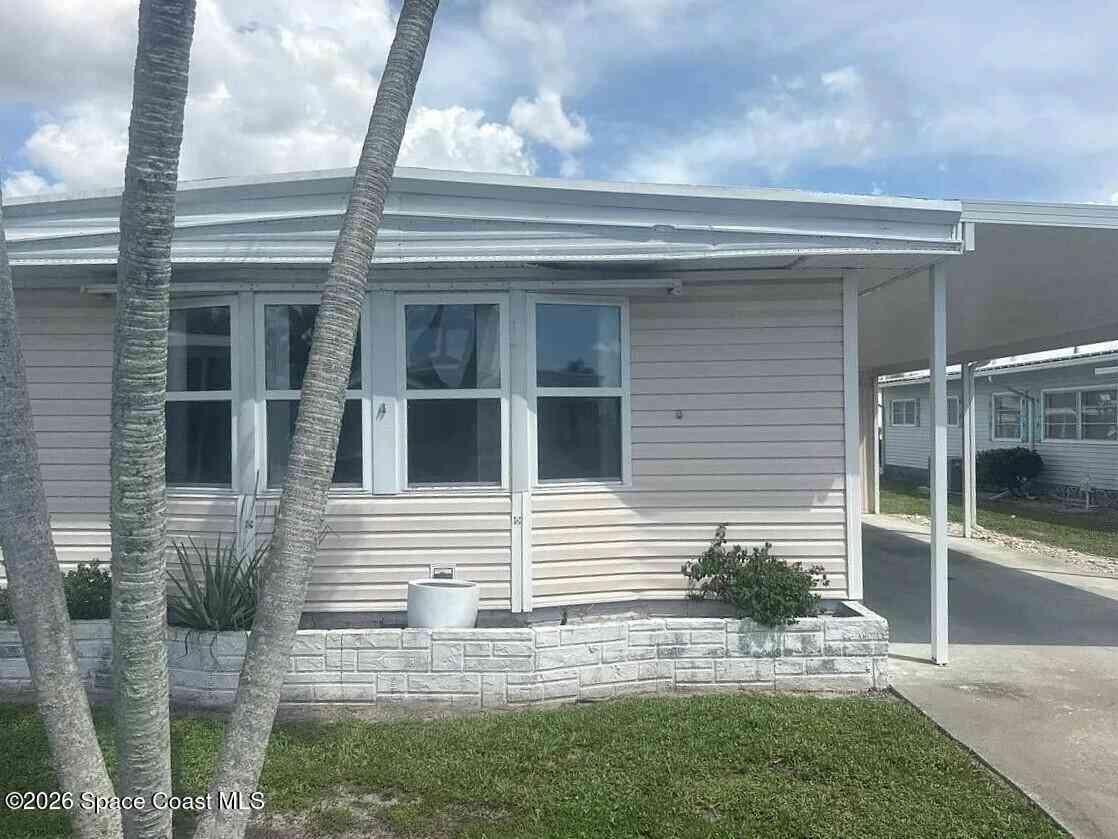 Mobile Home For Sale - 367 Verna Avenue<br/> Lee County, Fort Myers, FL 33908