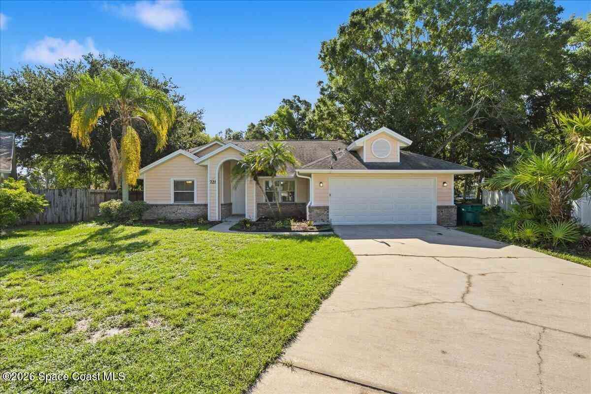 Homes For Sale - 721 Samuel Chase Lane<br/> Brevard County, West Melbourne, FL 32904