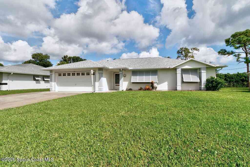 Homes For Sale - 172 Delaware Avenue<br/> Sebastian, FL 32958