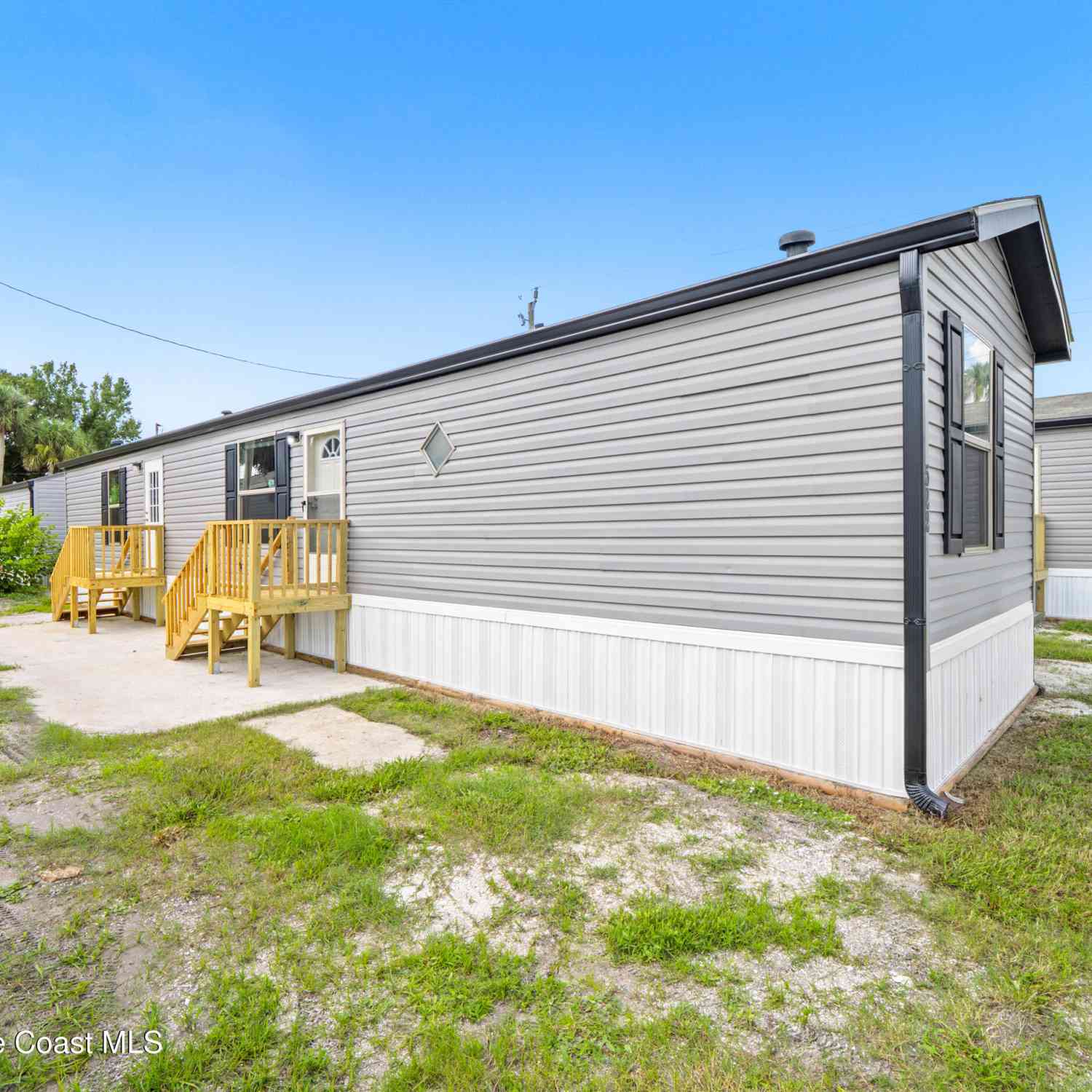 Mobile Home For Rent - 522 Tilkwade Lane<br/> Cocoa, FL 32927