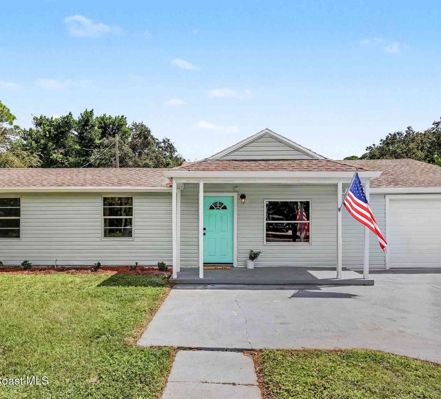 Homes For Sale - 750 Newfound Harbor Drive<br/> Merritt Island, FL 32952