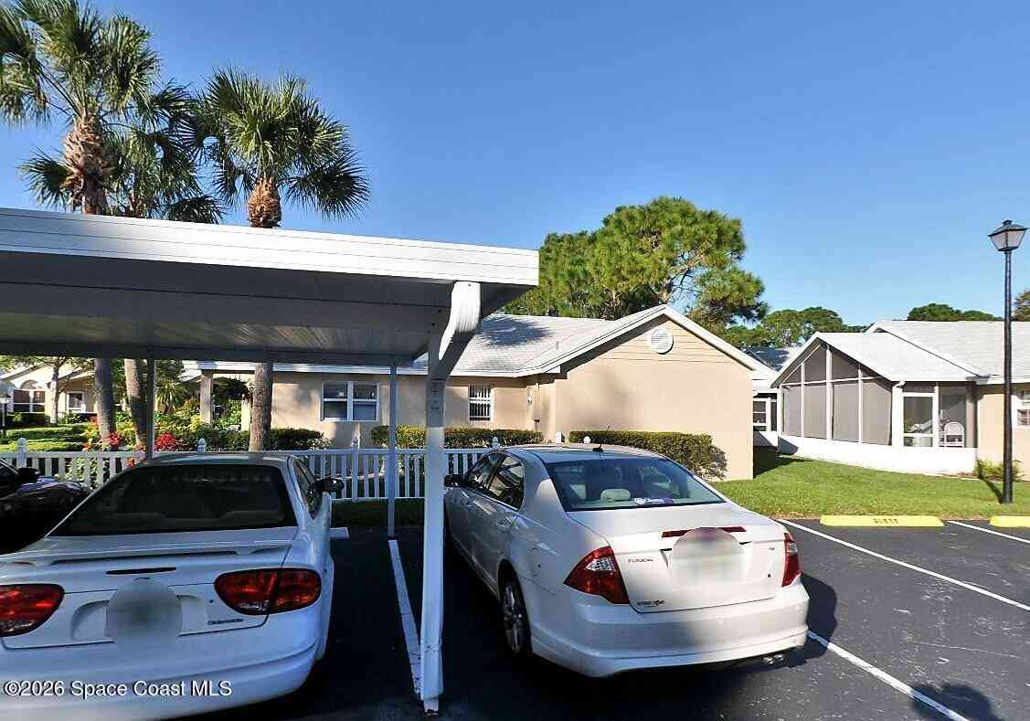 Homes For Sale - 1137 NW Lombardy Drive<br/> Saint Lucie County, Port St. Lucie, FL 34986