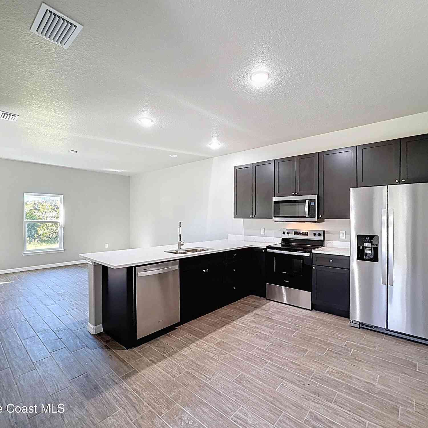 Multifamily For Rent - 496 L M Davey Lane<br/> Titusville, FL 32780