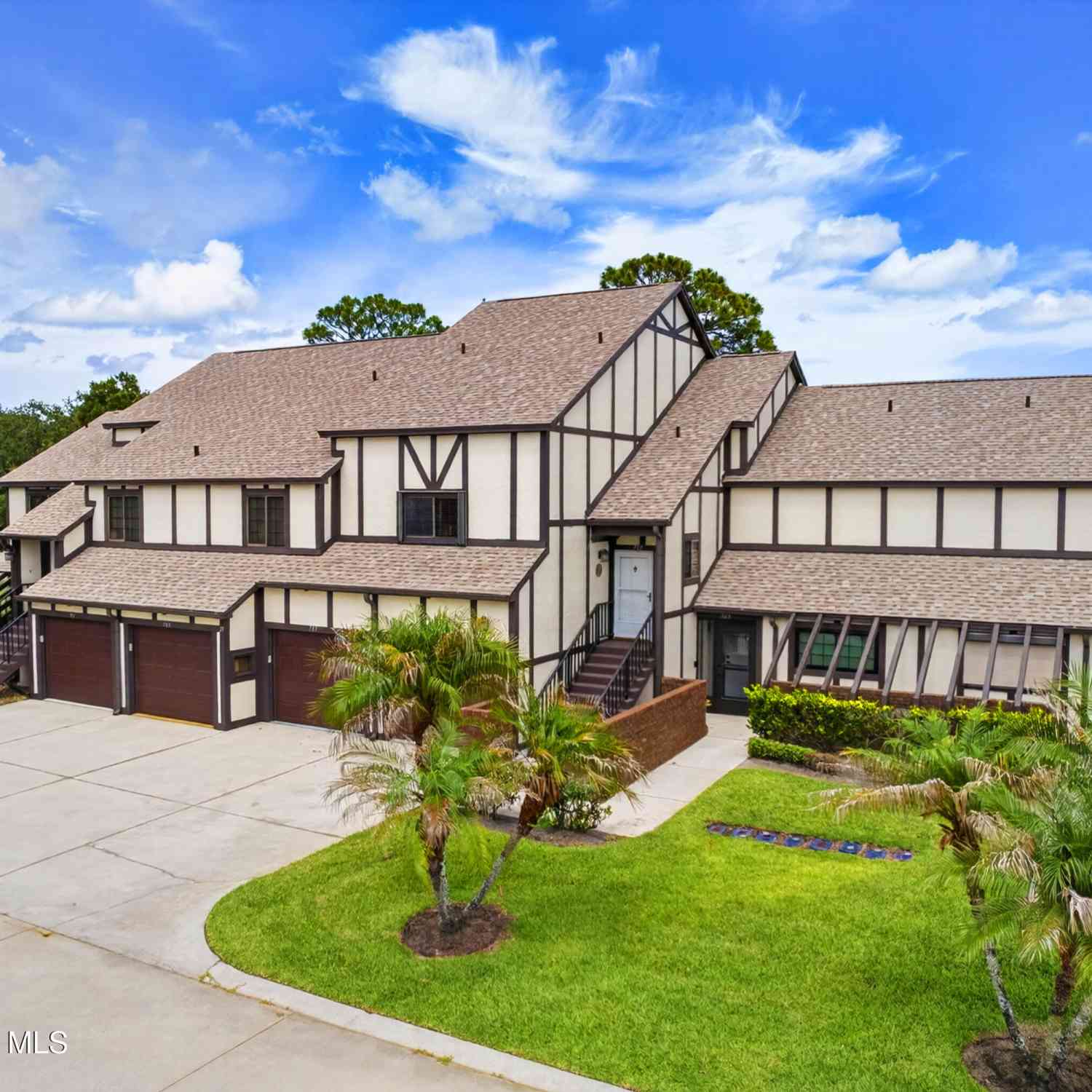 Condo For Sale - 707 Greenwood Manor Circle<br/> Melbourne, FL 32904