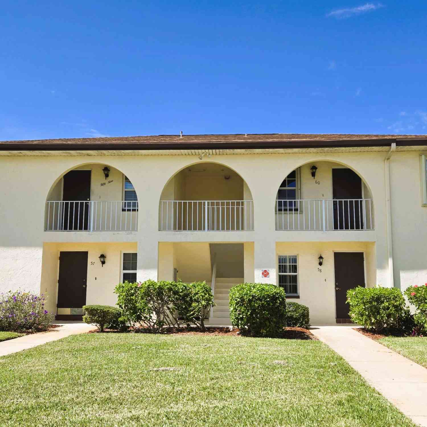 Condo For Sale - 406 School Road #60<br/> Indian Harbour Beach, FL 32937