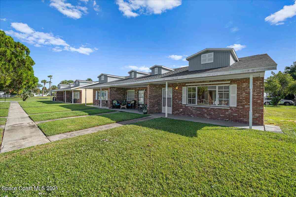 Condo For Rent - 8520 Highway 1 #B6<br/> Sebastian, FL 32976