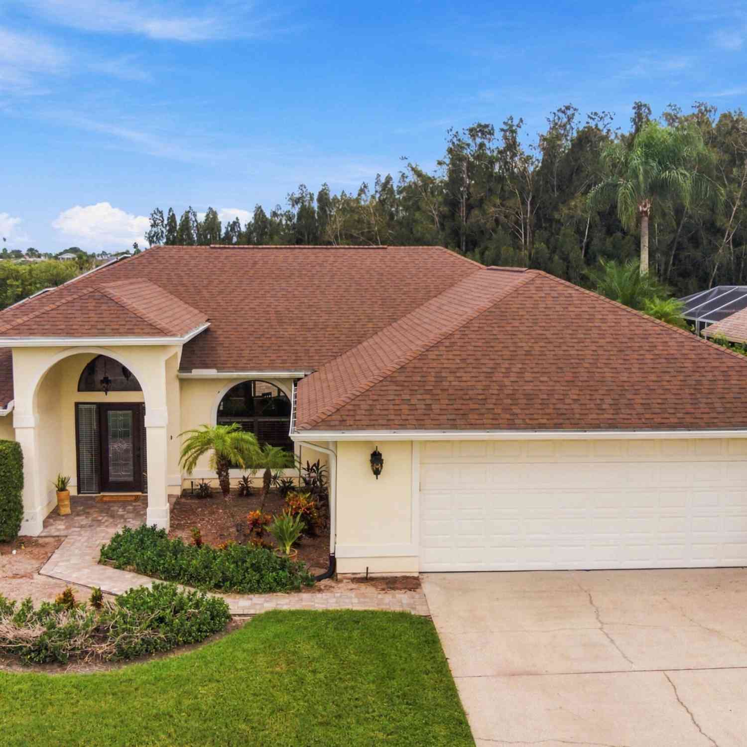 Homes For Sale - 2013 Sykes Creek Drive<br/> Merritt Island, FL 32953