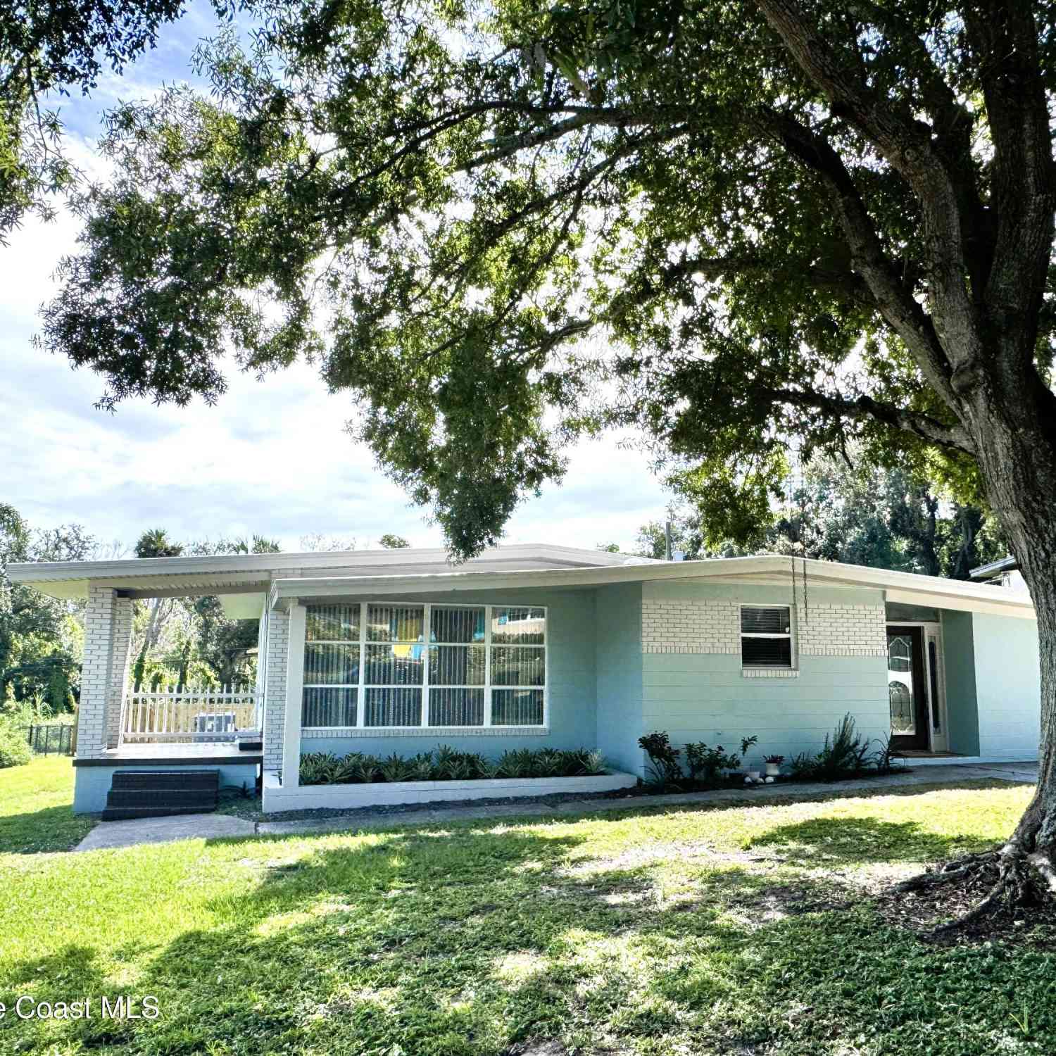 Homes For Rent - 111 S Indian Circle<br/> Brevard County, Cocoa, FL 32922