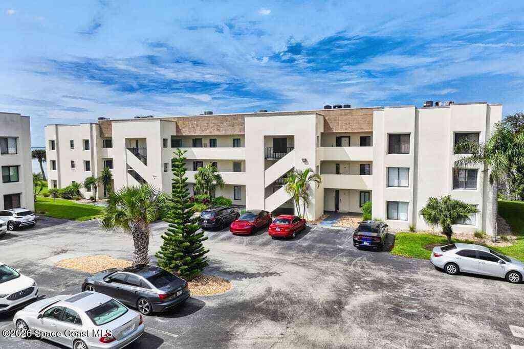 Condo For Sale - 200 International Drive #912<br/> Cape Canaveral, FL 32920