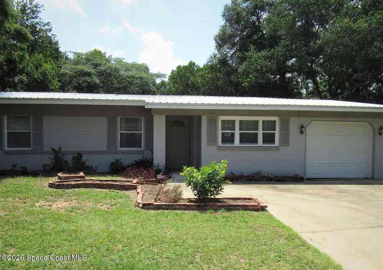 Homes For Sale - 117 Curtiss Drive<br/> Pensacola, FL 32505