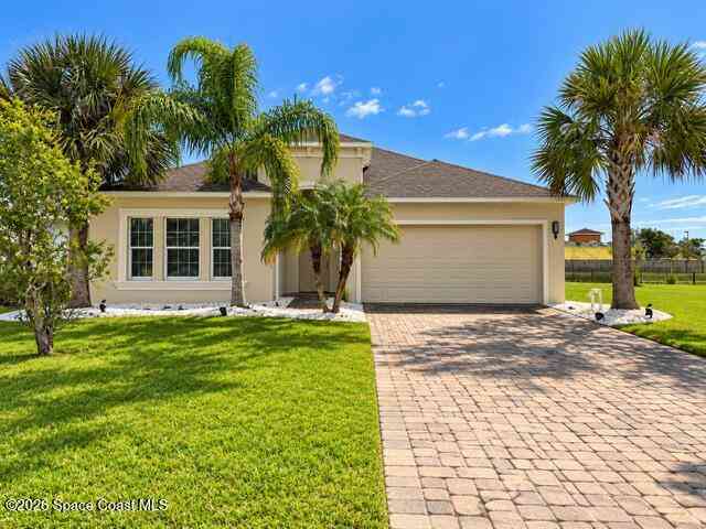 Homes For Rent - 3575 Tabitha Court<br/> Brevard County, Melbourne, FL 32934