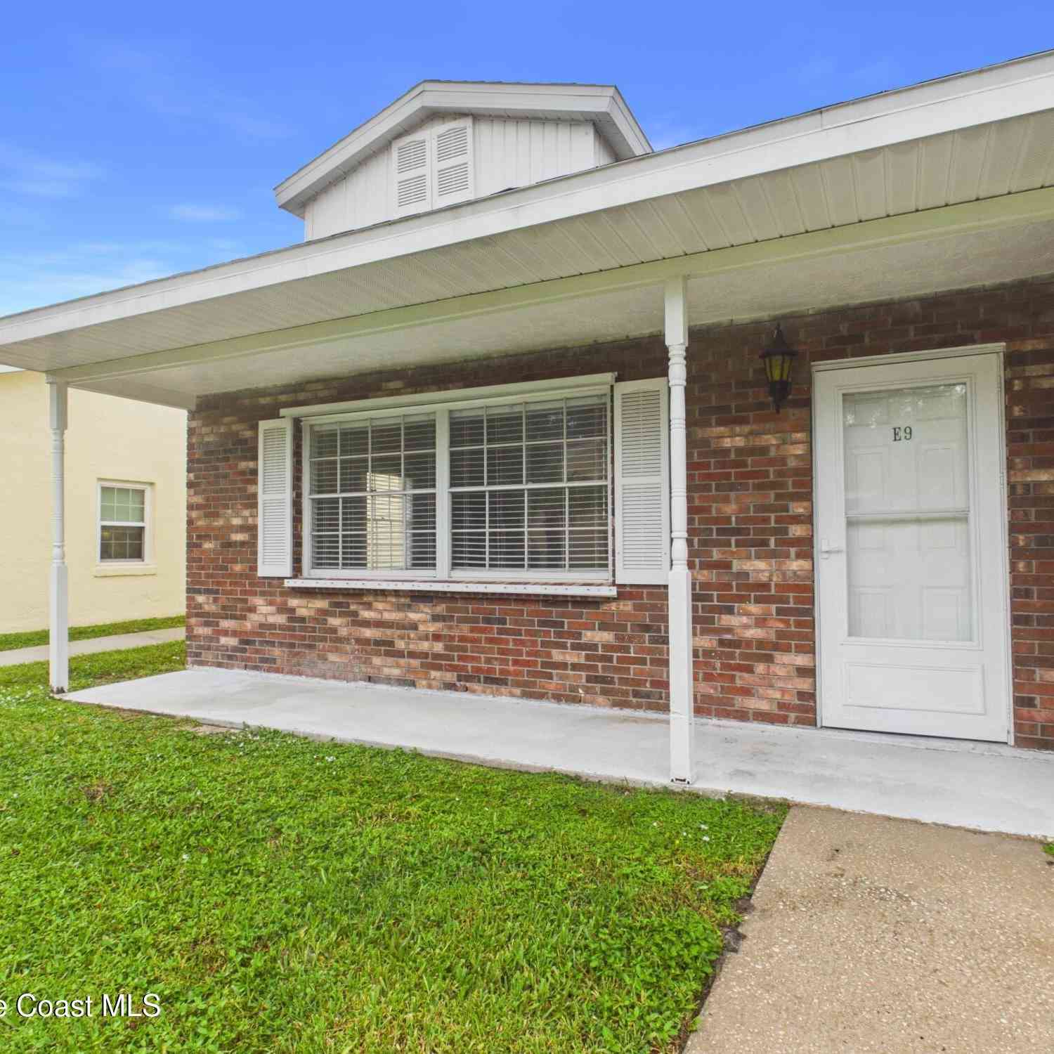 Condo For Rent - 8520 Highway 1 #E9<br/> Sebastian, FL 32976