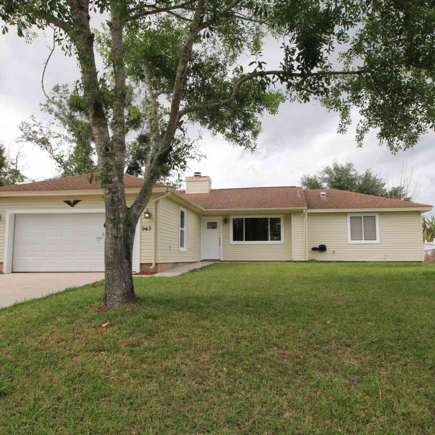 Homes For Rent - 943 Dateland Road<br/> Palm Bay, FL 32909