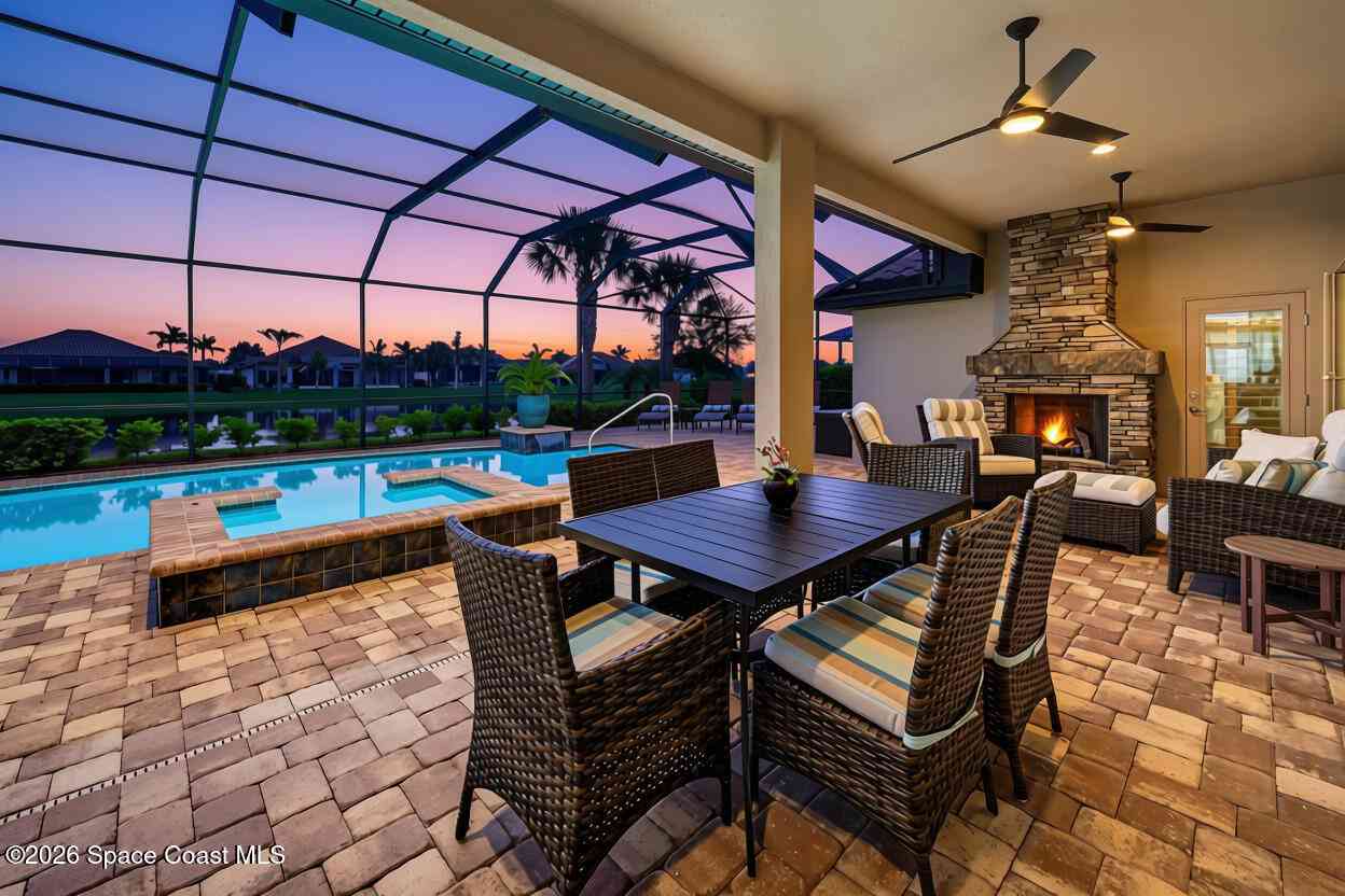 Homes For Sale - 5327 Kirkwall Circle<br/> Melbourne, FL 32940