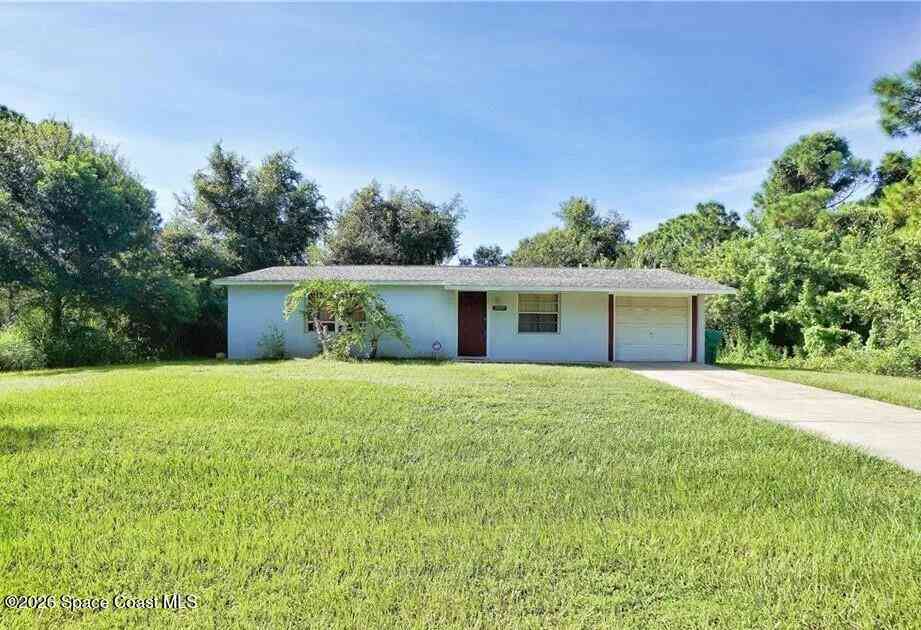 Homes For Sale - 23377 Gemstone Avenue<br/> Charlotte County, Port Charlotte, FL 33980