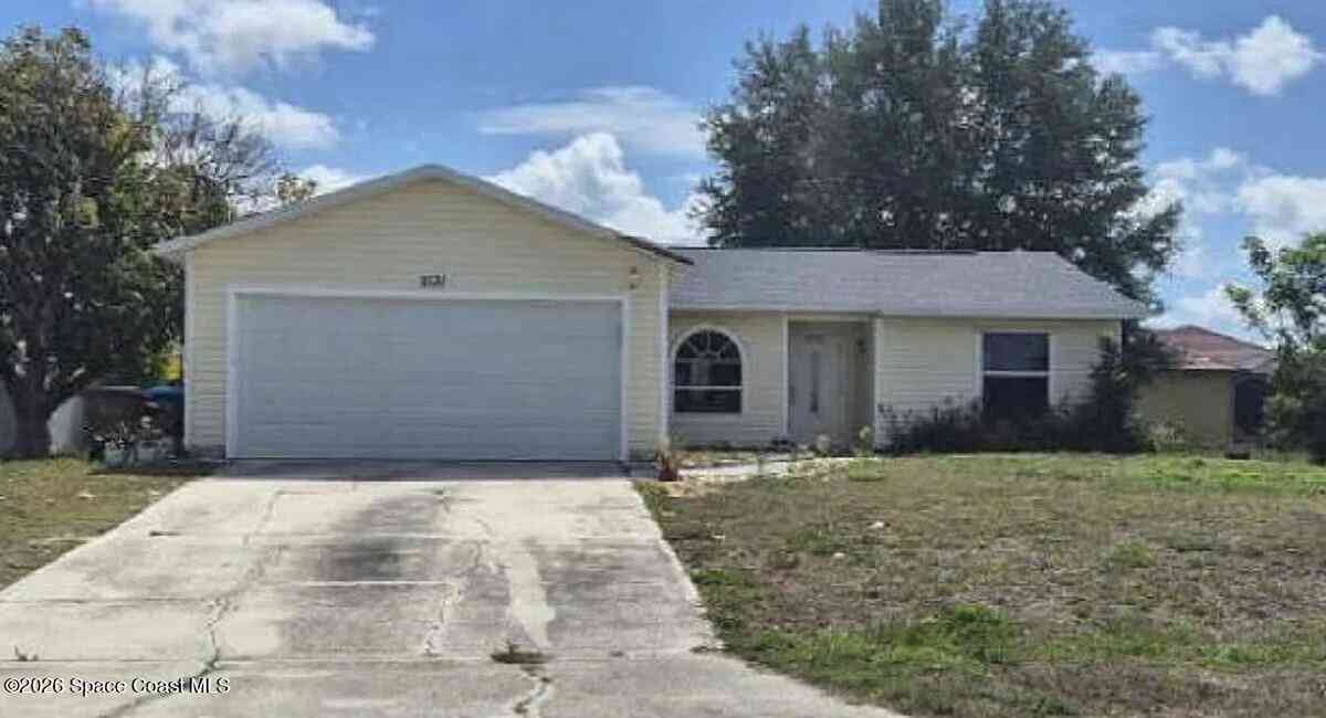 Homes For Sale - 2131 NW 9th Avenue<br/> Cape Coral, FL 33993