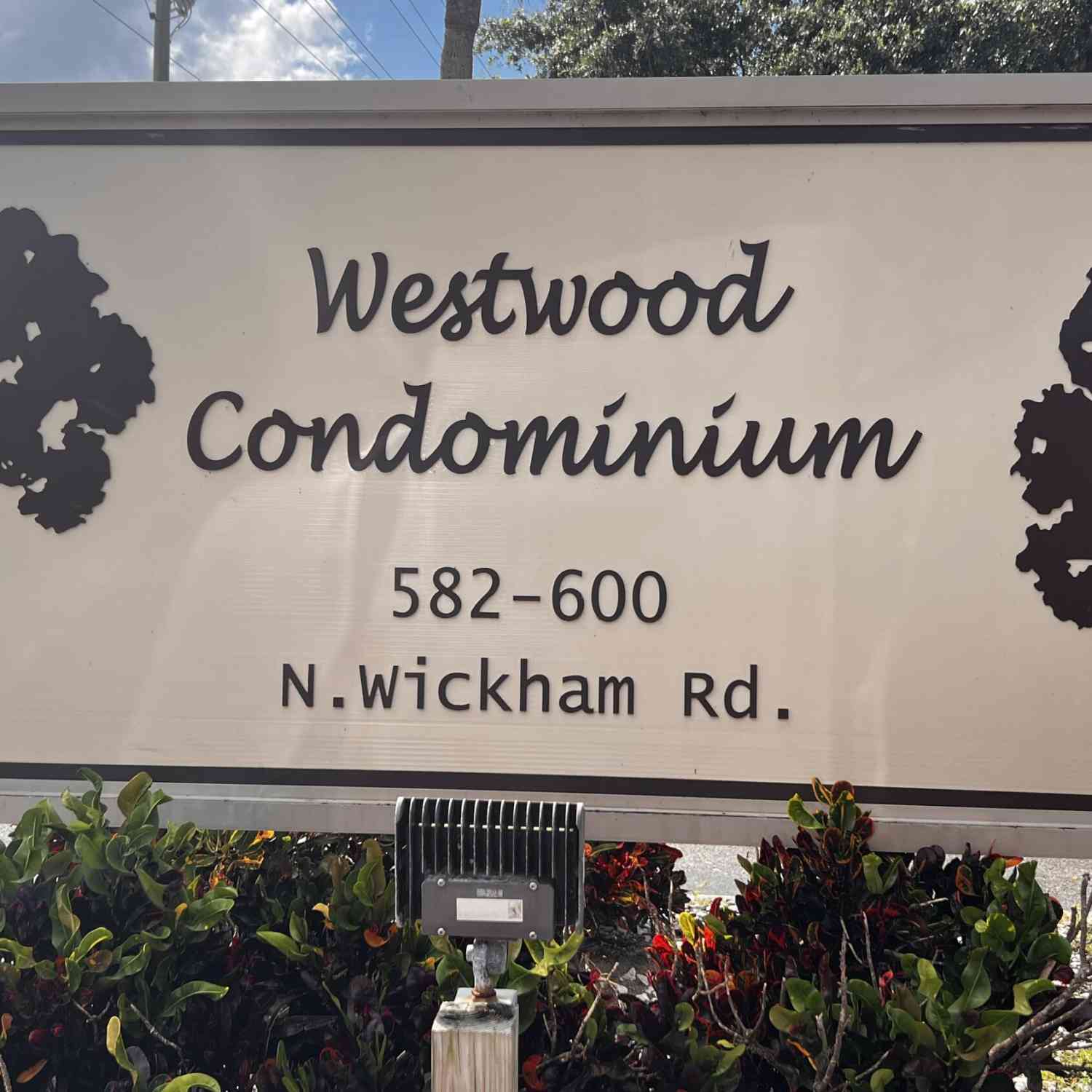Condo For Sale - 588 N Wickham Road #51<br/> Melbourne, FL 32935